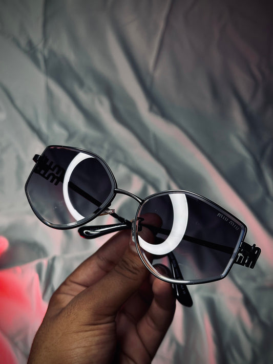 MIU MIU Shades (unisex)